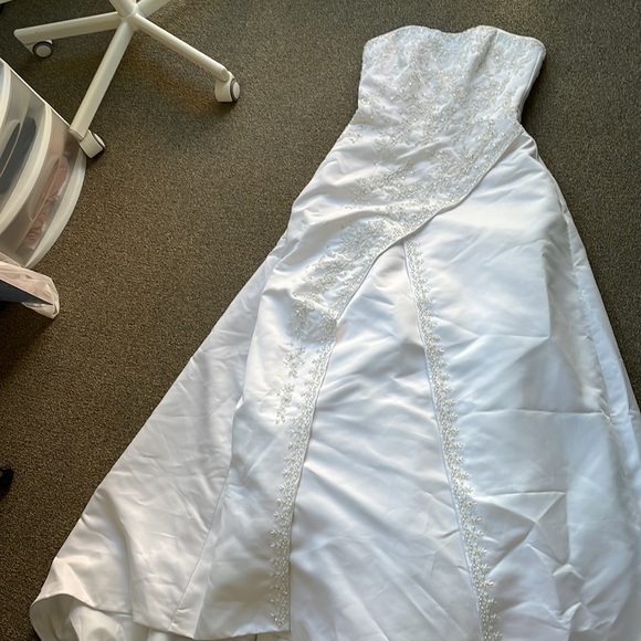 David's Bridal Dresses Davids Bridal Michaelangelo Style V859 Size